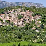 Amazing In Saint-laurent-de-la-ca With Wifi