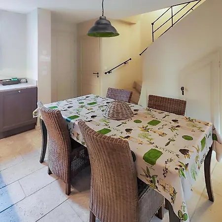 Pet Friendly In Saint-laurent-de-la-ca Saint-Laurent-de-la-Cabrerisse